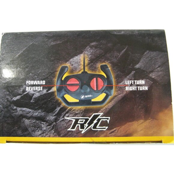 Tesla Cybertruck White Remote Control Car Toy Skidz Rock Climber - Brand New! - Picture 5 of 8